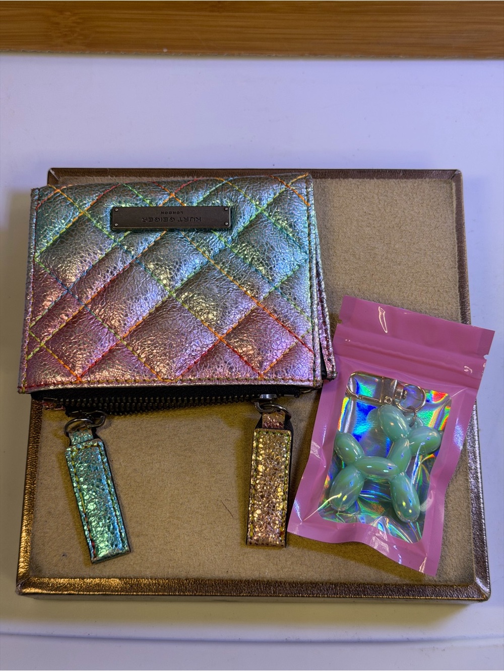 Kurt Geiger Iridescent Multicolor Quilted Leather Wallet with freebie dog charm - Picture 5 of 12